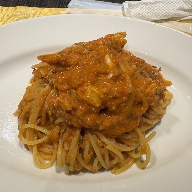 トマトソースのパスタ